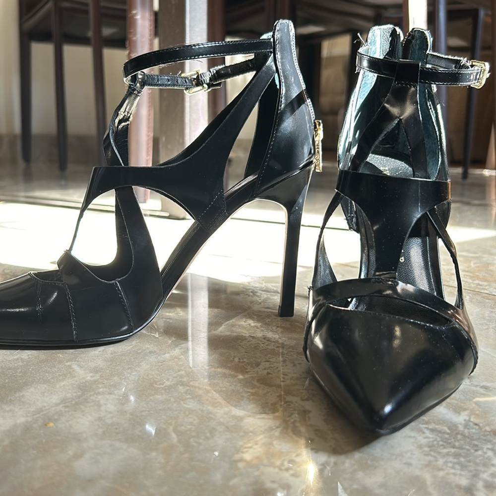 Ivanka Trump genuine leather pumps size 8